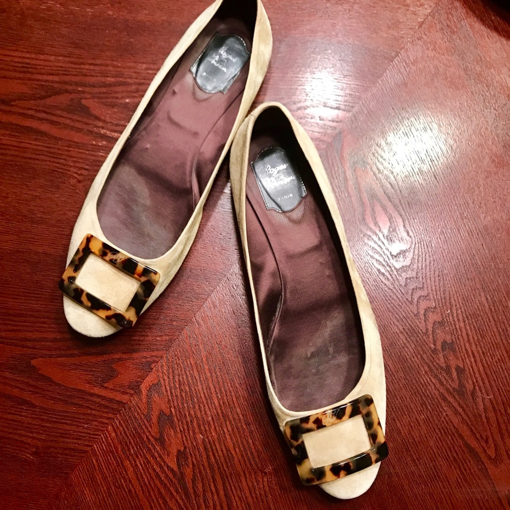 Roger Vivier suede flats 41